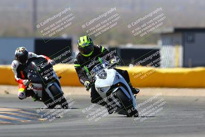 media/Mar-28-2022-Superbike Trackdays (Mon) [[b8603d0f67]]/Novice Group (1130am-12pm)/Turn 2/